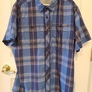Light weight Eddie Bauer short sleeve shirt